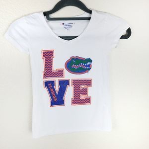 Champion XS White Florida Gators LOVE Graphic Tshirt